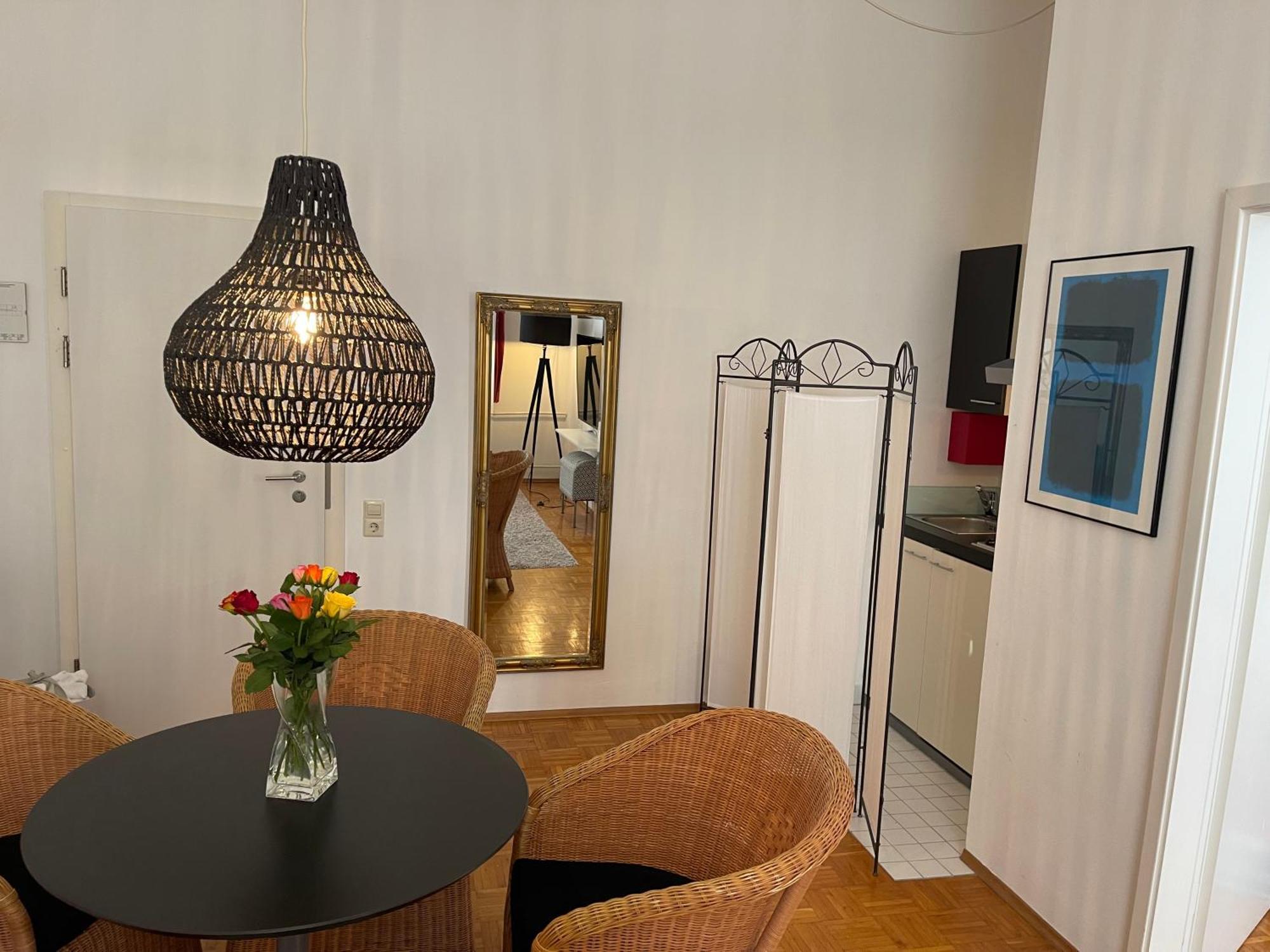 Whliving - Apartments & Studios In Konstanz Exteriör bild