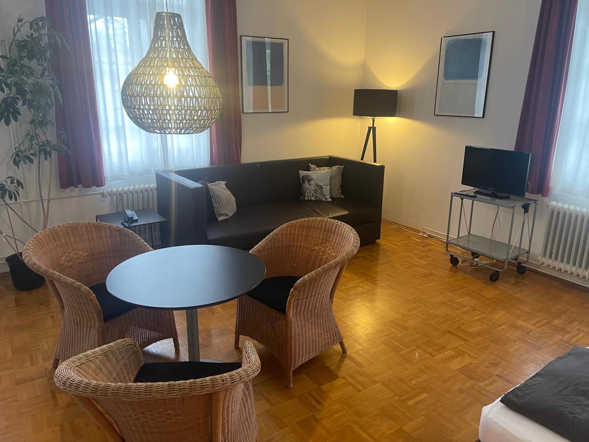 Whliving - Apartments & Studios In Konstanz Exteriör bild